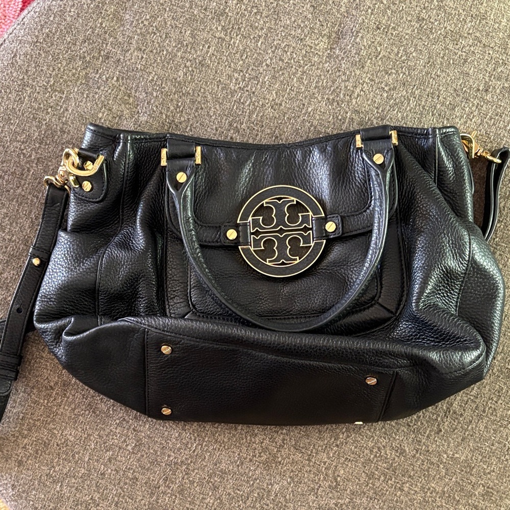 Tory Burch Black Leather Shoulder Bag